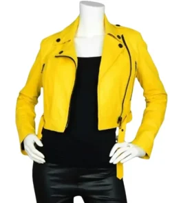 luisanalopilatoyellowjacket