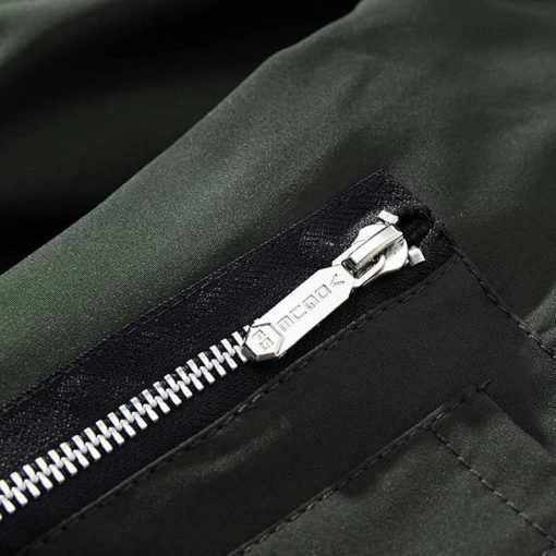 Men's Slim Fit Lightweight Sportswear Jacket